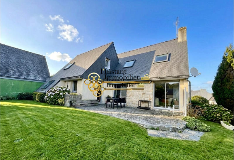 Maison - 150 m² - 5 pièces