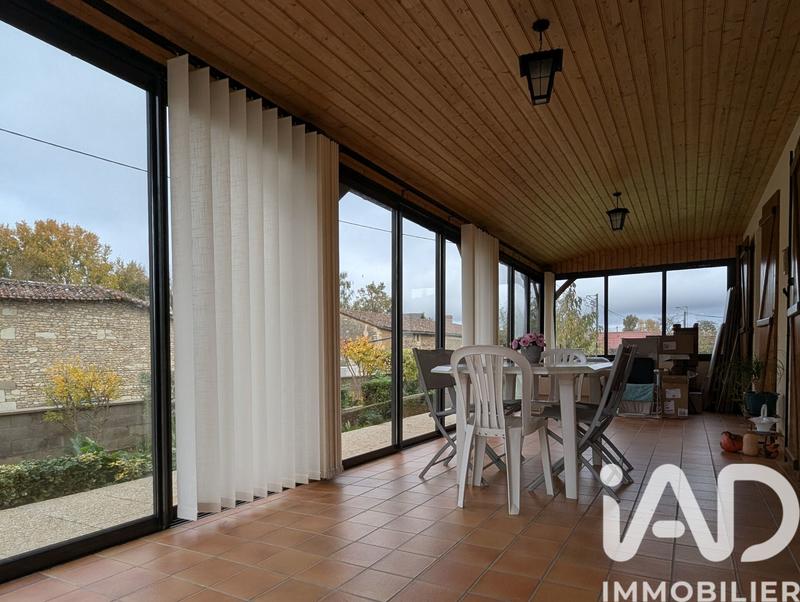 Maison - 92 m² - 5 pièces