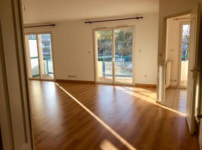 Appartement - 89 m² - 3 pièces