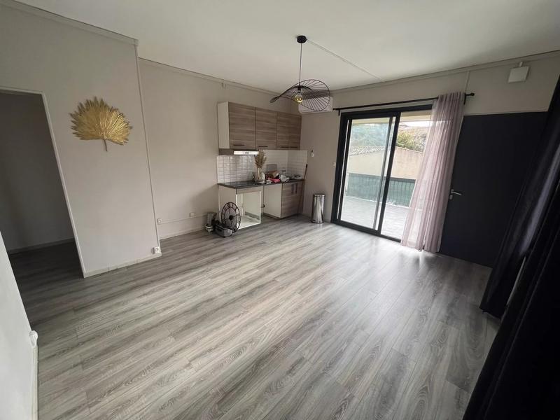 Immeuble - 270 m² - 12 pièces