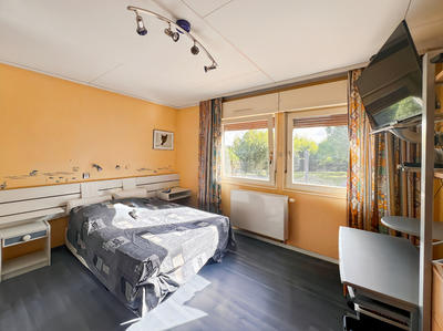 Maison - 205 m² - 8 pièces