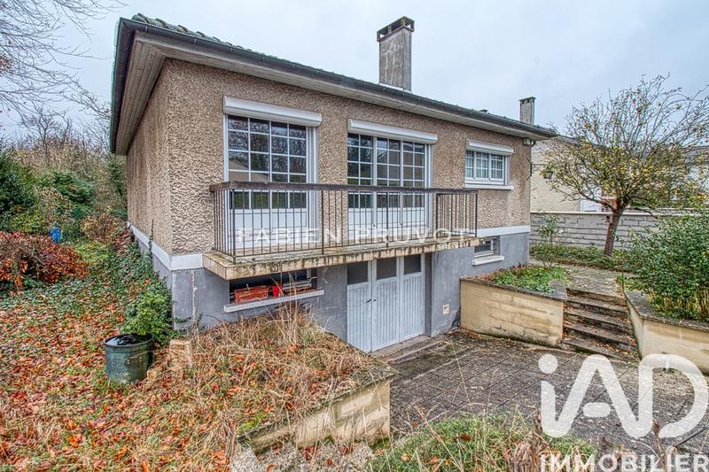 Maison - 92 m² - 5 pièces