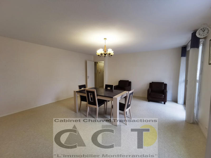 Appartement - 101 m² - 4 pièces