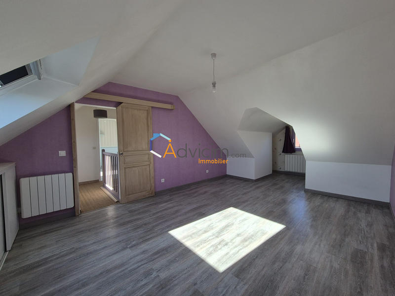 Maison - 93 m² - 4 pièces