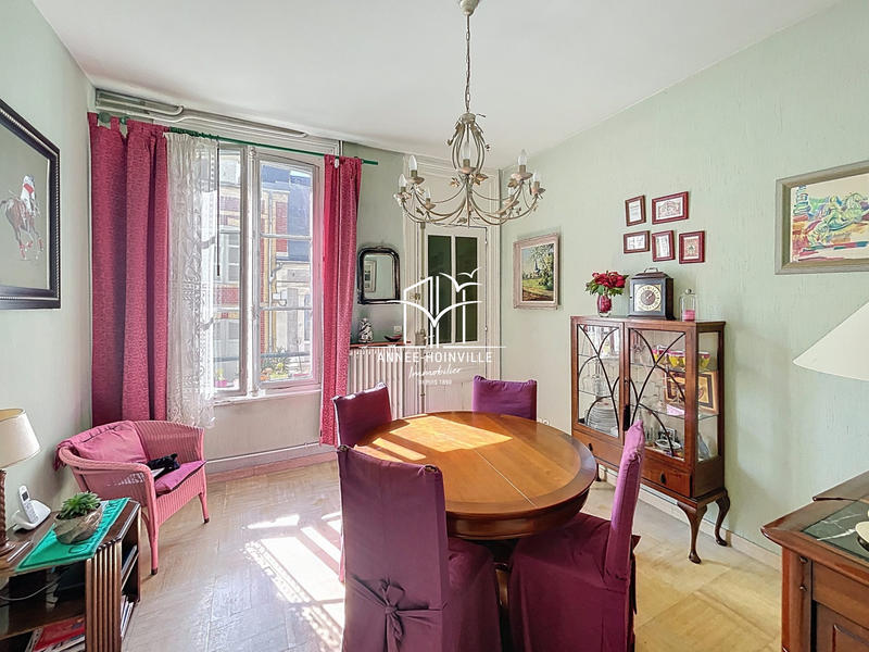 Maison - 110 m² - 7 pièces