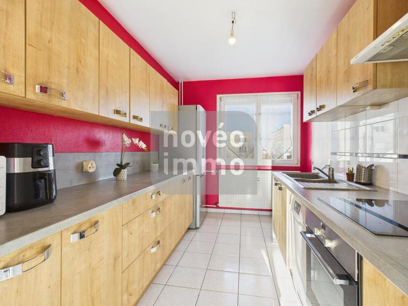 Appartement - 92 m² - 4 pièces