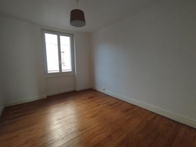 Appartement - 79 m² - 3 pièces