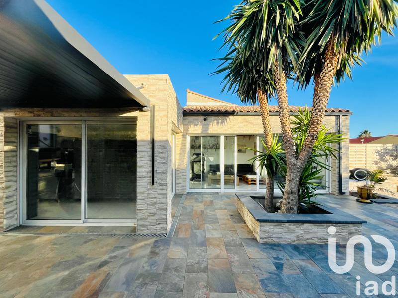 Maison de ville - 220 m² - 8 pièces