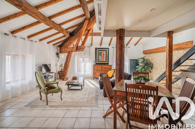 Appartement - 85 m² - 4 pièces