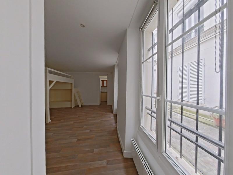 Studio - 27 m² - 1 pièce