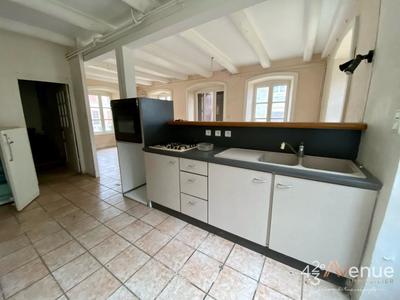 Maison - 136 m² - 7 pièces