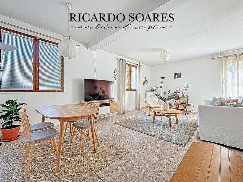 Maison - 200 m² - 7 pièces