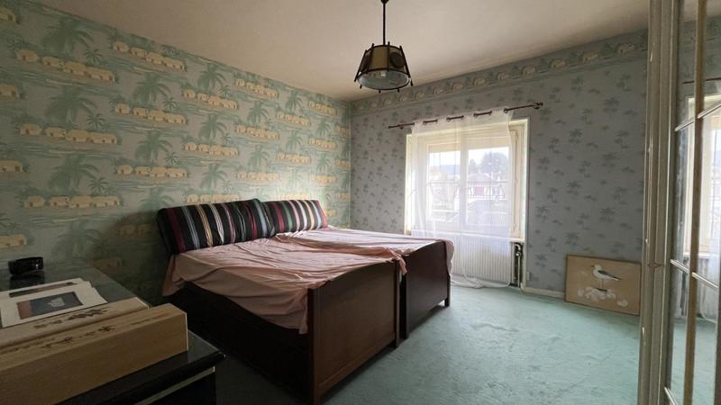 Maison en pierre - 335 m² - 12 pièces