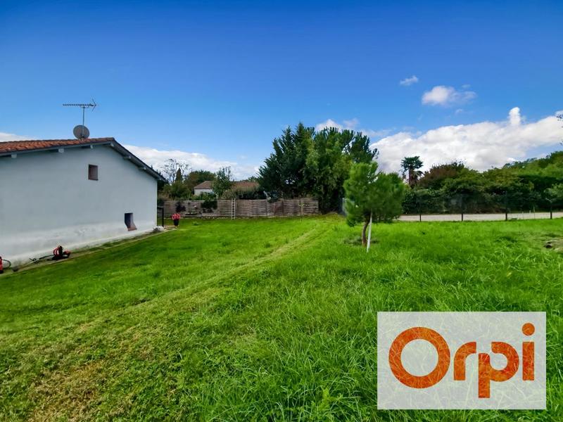 Maison - 237 m² - 7 pièces