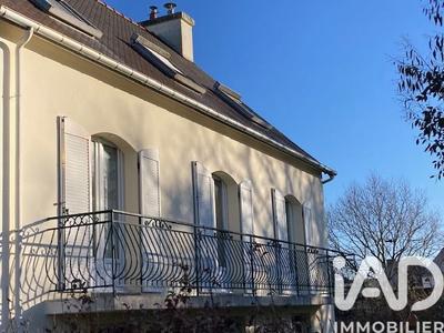 Maison - 152 m² - 6 pièces