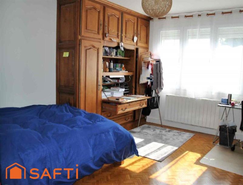 Maison - 216 m² - 6 pièces