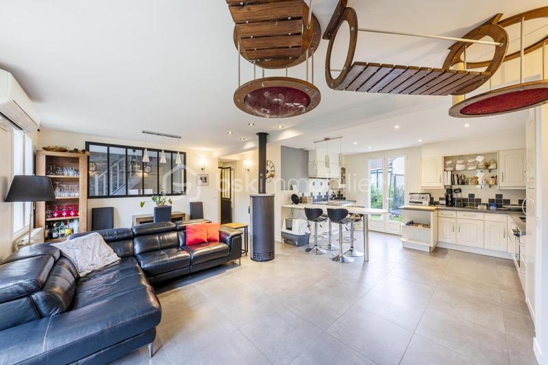 Pavillon - 123 m² - 6 pièces