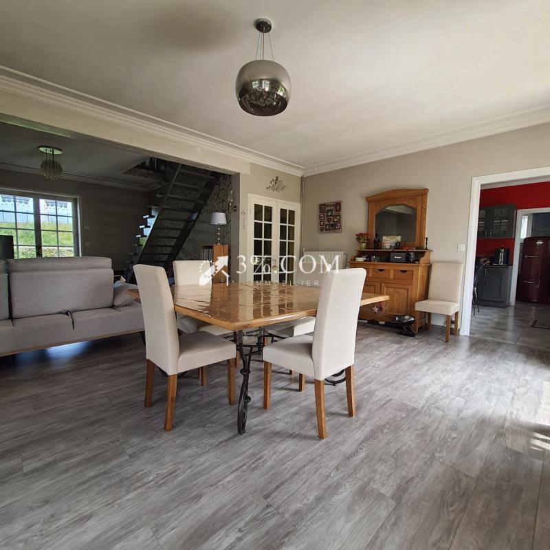 Pavillon - 170 m² - 9 pièces