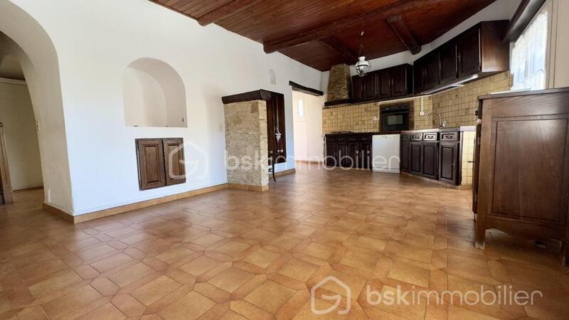 Maison - 125 m² - 5 pièces