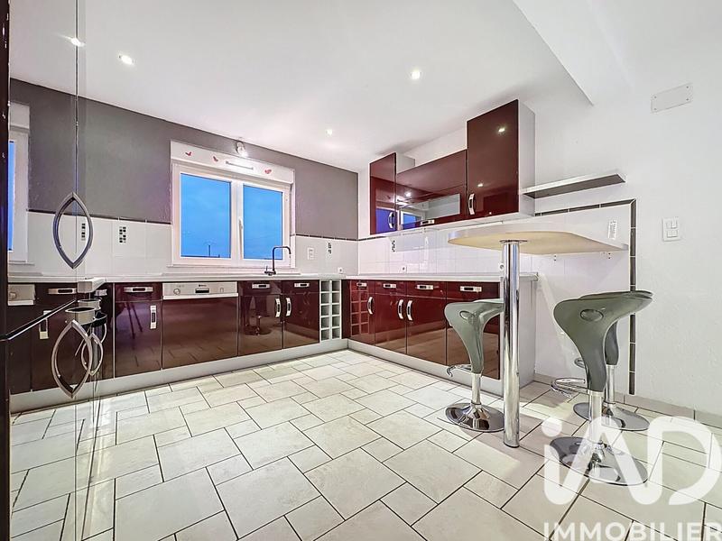 Maison - 126 m² - 6 pièces