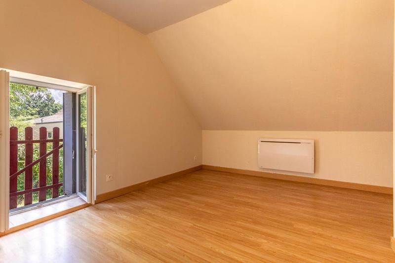 Maison - 84 m² - 4 pièces