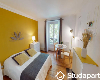 Chambre - 80 m² - 1 pièce