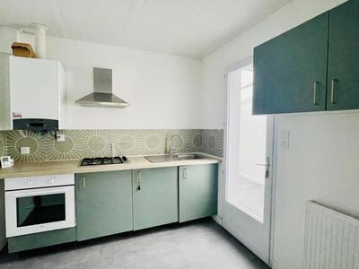 Maison - 91 m² - 4 pièces