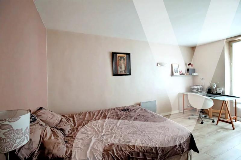 Appartement - 82 m² - 3 pièces