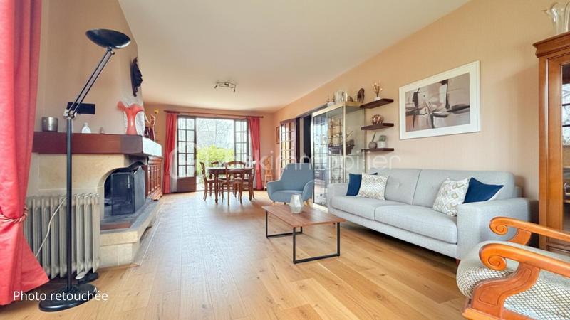 Pavillon - 130 m² - 7 pièces