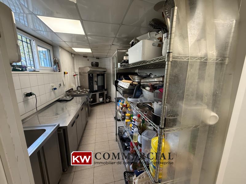 Fonds de commerce - Magasins - 140 m²