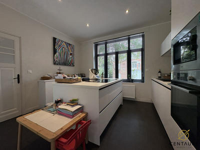 Maison - 143 m² - 6 pièces