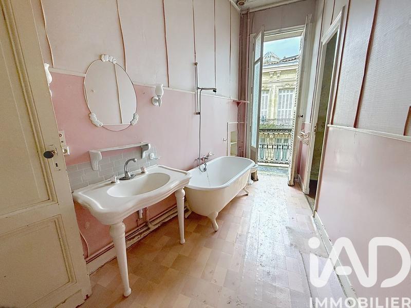 Maison de ville - 175 m² - 9 pièces