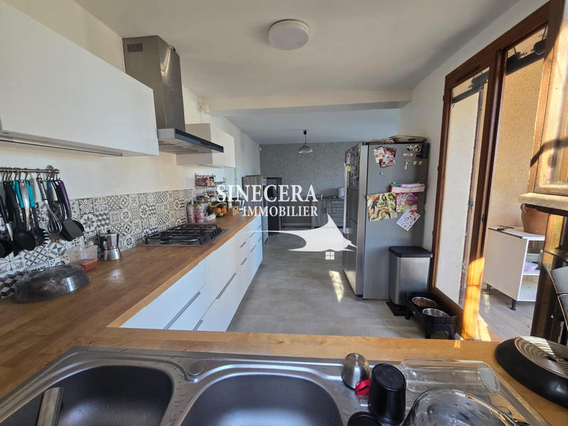 Villa - 198 m² - 10 pièces