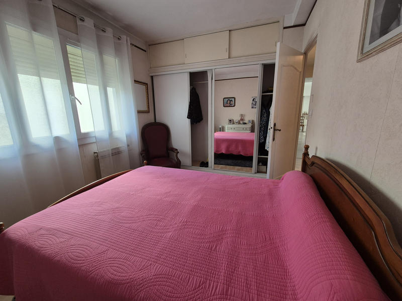 Maison - 200 m² - 8 pièces