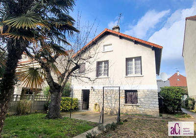 Maison - 105 m² - 3 pièces