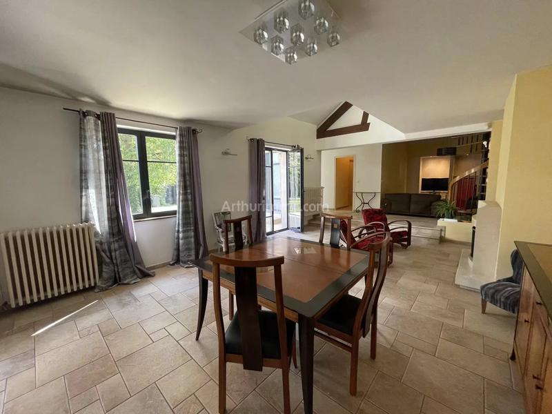 Maison - 151 m² - 7 pièces