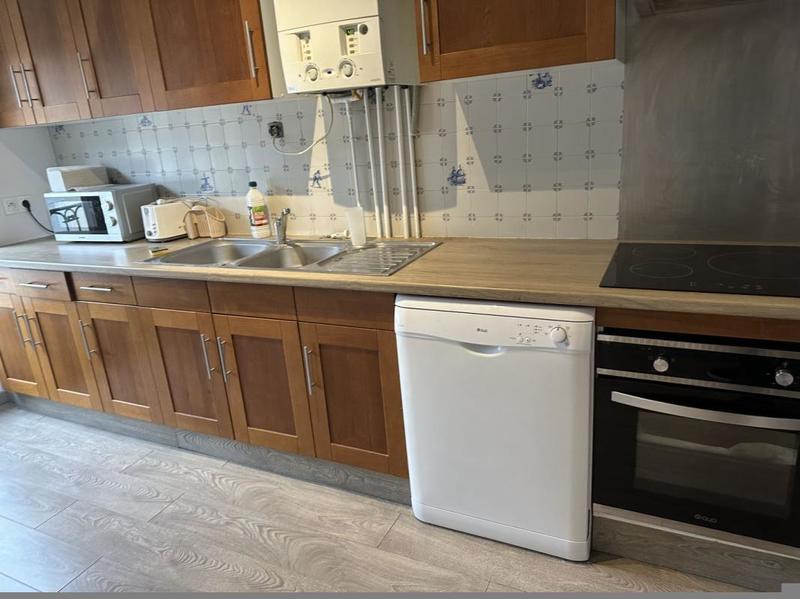 Appartement - 85 m² - 4 pièces