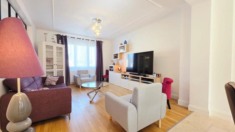 Maison - 144 m² - 6 pièces