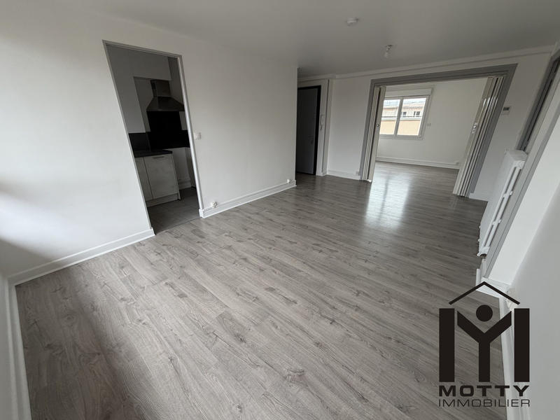 Appartement - 65 m² - 4 pièces