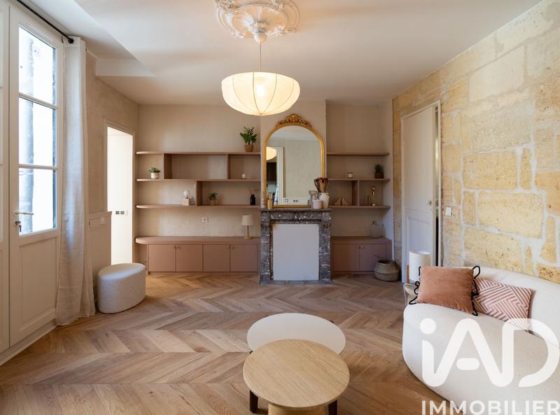 Appartement - 118 m² - 7 pièces