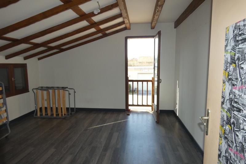 Maison - 155 m² - 8 pièces