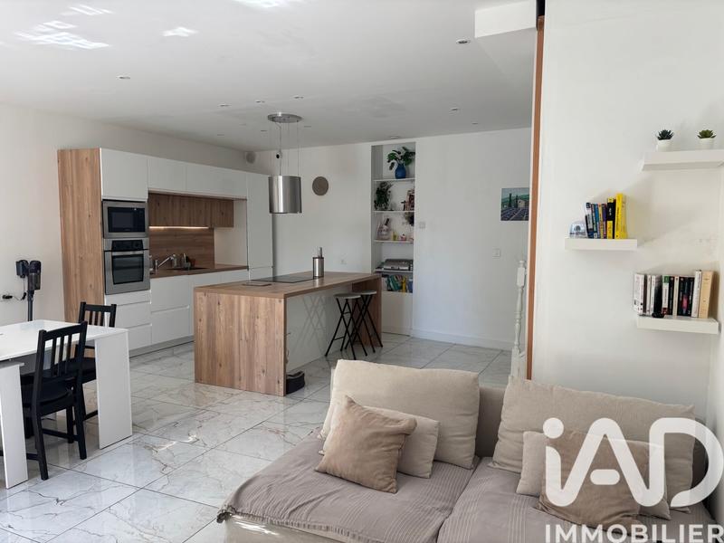 Maison - 84 m² - 4 pièces