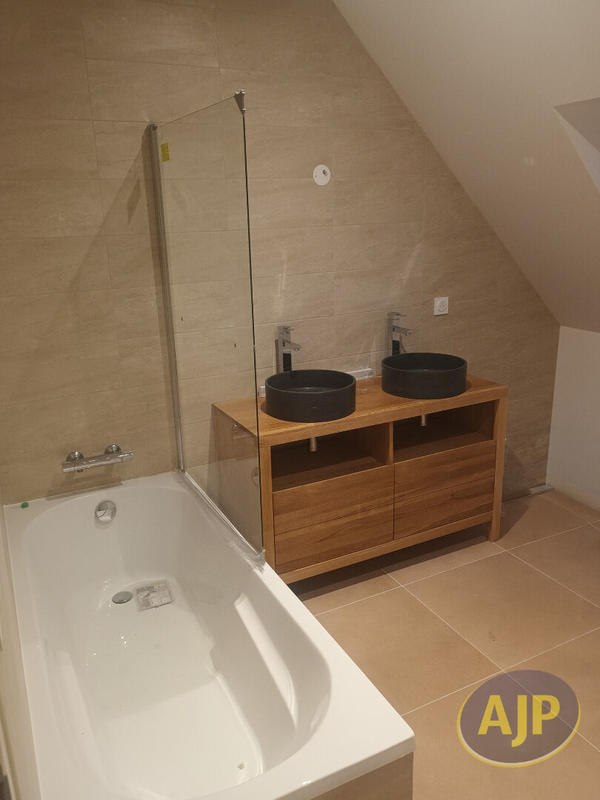 Maison - 87 m² - 5 pièces