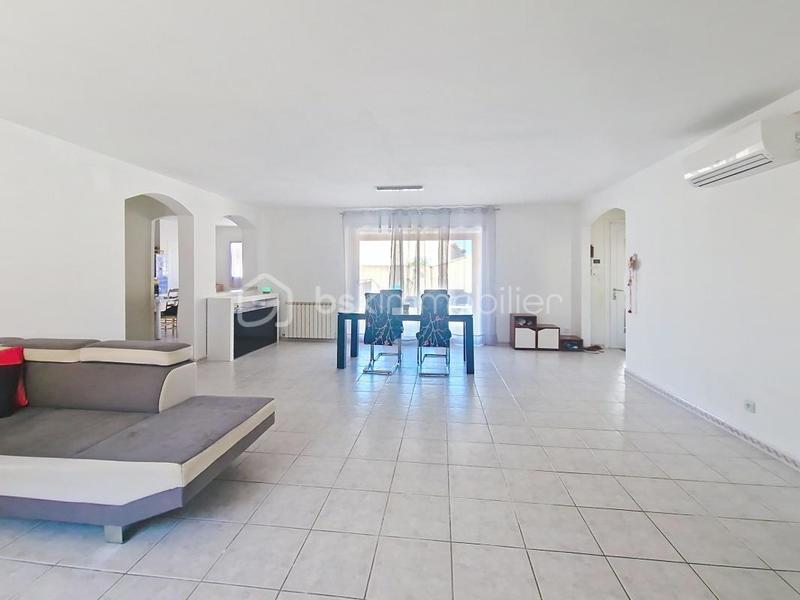 Maison - 150 m² - 5 pièces