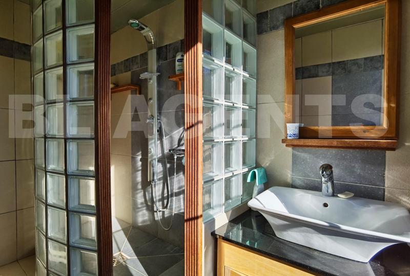 Maison en pierre - 103 m² - 6 pièces