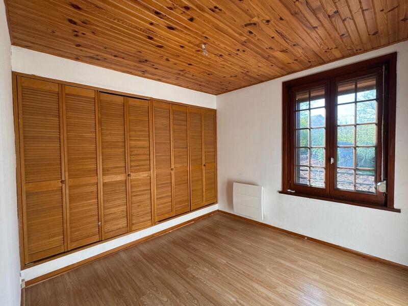 Maison - 101 m² - 7 pièces