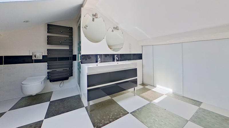 Duplex - 113 m² - 4 pièces