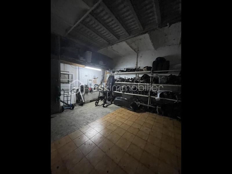 Immeuble - 132 m² - 6 pièces