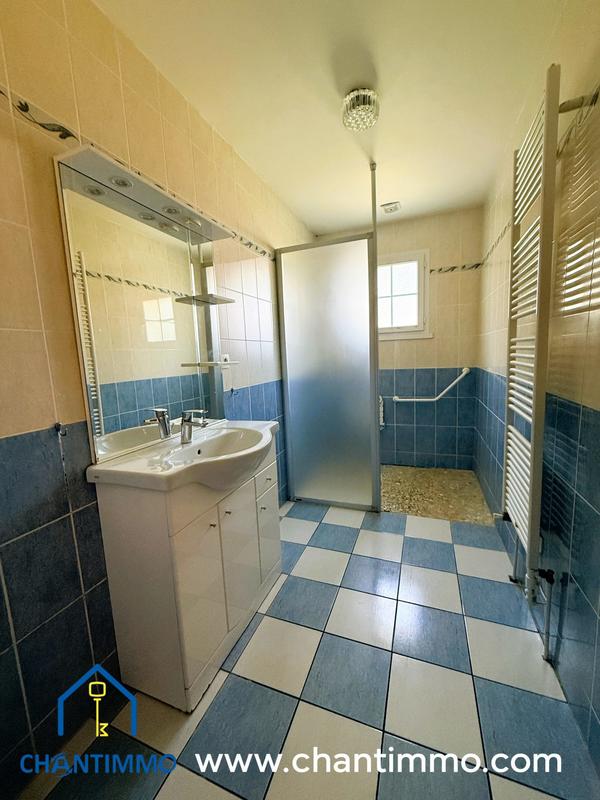 Maison - 98 m² - 5 pièces