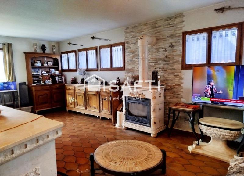 Maison - 220 m² - 9 pièces